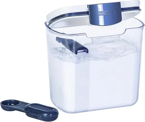 Flour Storage Container, 4-Quart, BPA-Free Plastic, Dishwasher Safe